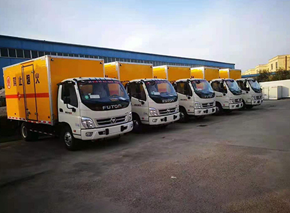 镇平爆破器材运输车