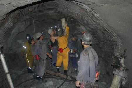 镇平工程爆破中的危险因素分析以及应对工程爆破危险的措施